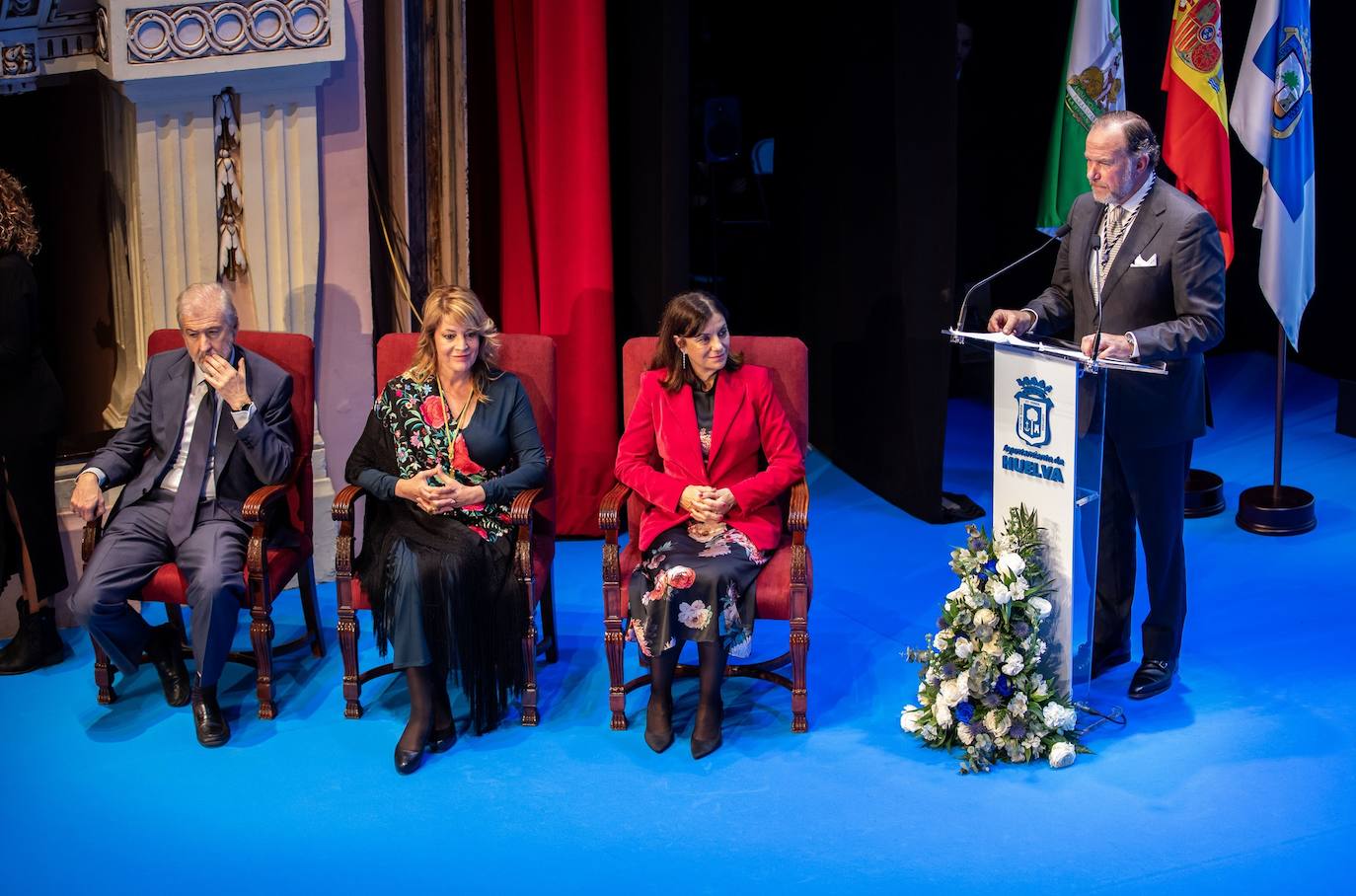 La entrega de las Medallas de la Ciudad de Huelva 2024, en imágenes