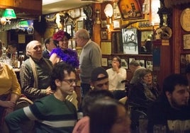 La revista literaria Centauros se presenta en el Bar 1900 de Huelva