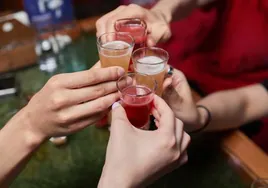 Campaña municipal para desterrar el alcohol de las fiestas de graduación de los institutos