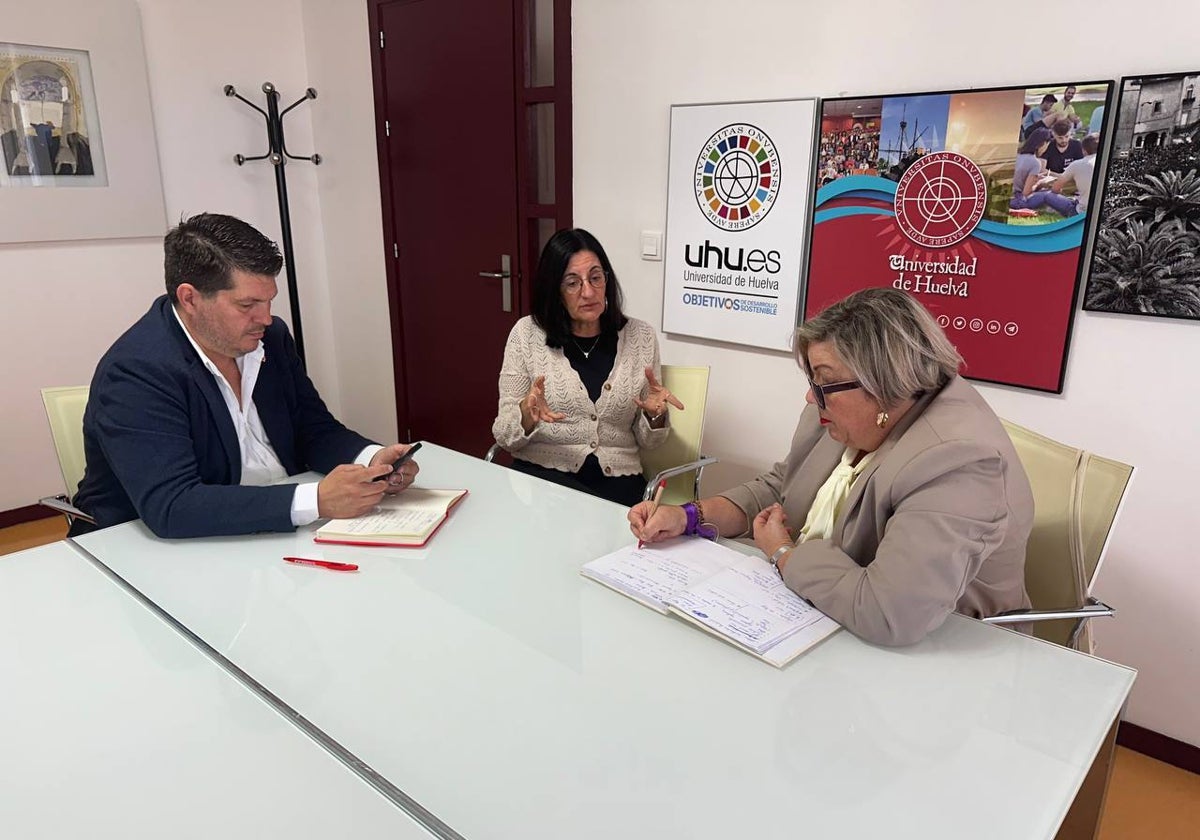 Marcos Toti, María Antonia Peña y Mónica Rossi