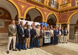 Actores para la presentación, un 'photocall' en la portada y un espectáculo de drones, principales novedades de las Colombinas 2024