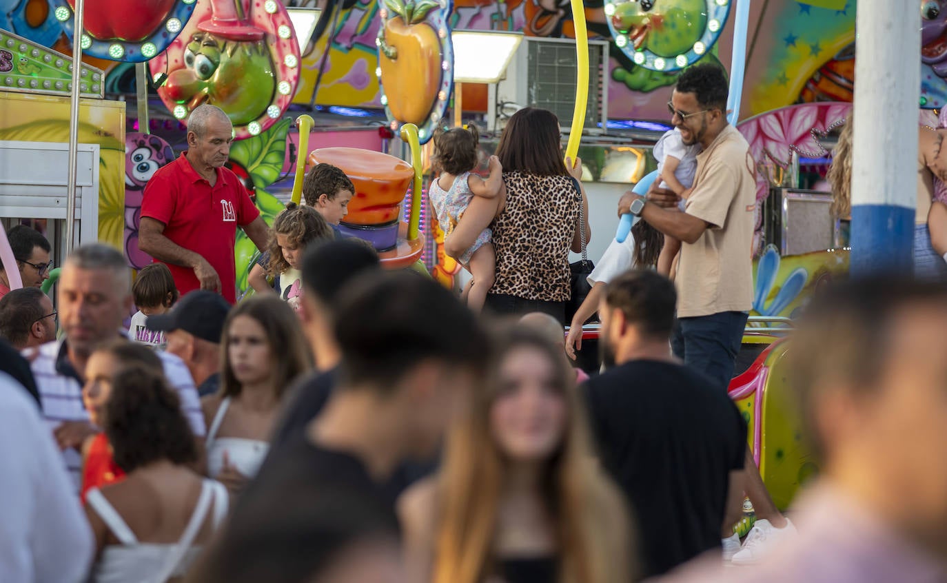 El ambiente de la noche del lunes en Las Colombinas 2024, en imágenes