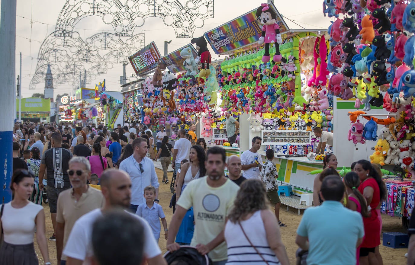 El ambiente de la noche del lunes en Las Colombinas 2024, en imágenes