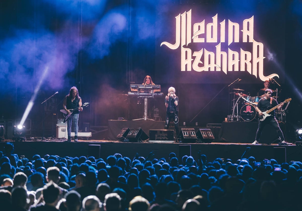 Medina Azahara hizo vibrar al público onubense con su concierto en Las Colombinas