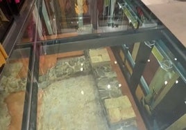 Esta es la tienda del centro de Huelva que esconde restos de una antigua villa romana