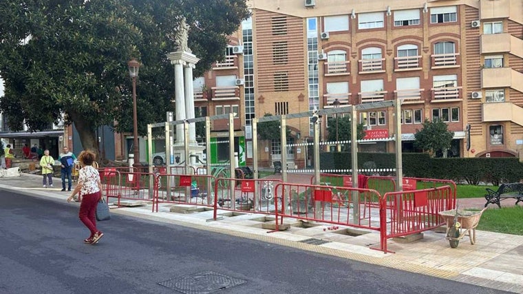 Las nuevas marquesinas en la plaza Arqueológica