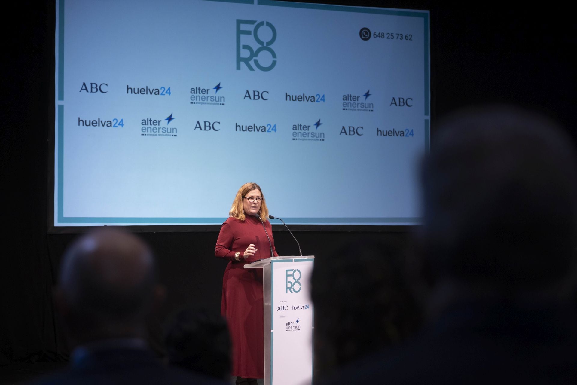 Foro Huelva 24 ABC Alter Enersun con Juanma Moreno, en imágenes (parte III)
