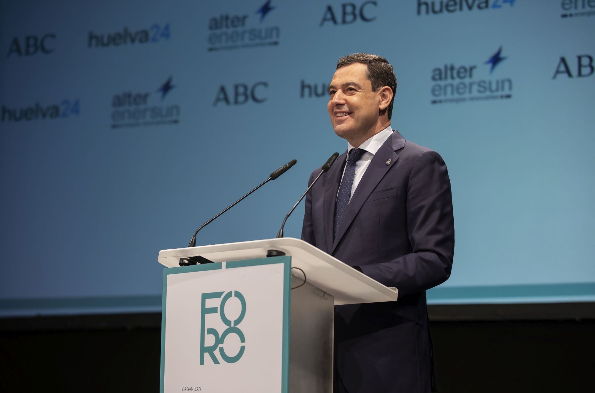 Foro Huelva 24 ABC Alter Enersun con Juanma Moreno, en imágenes (parte II)