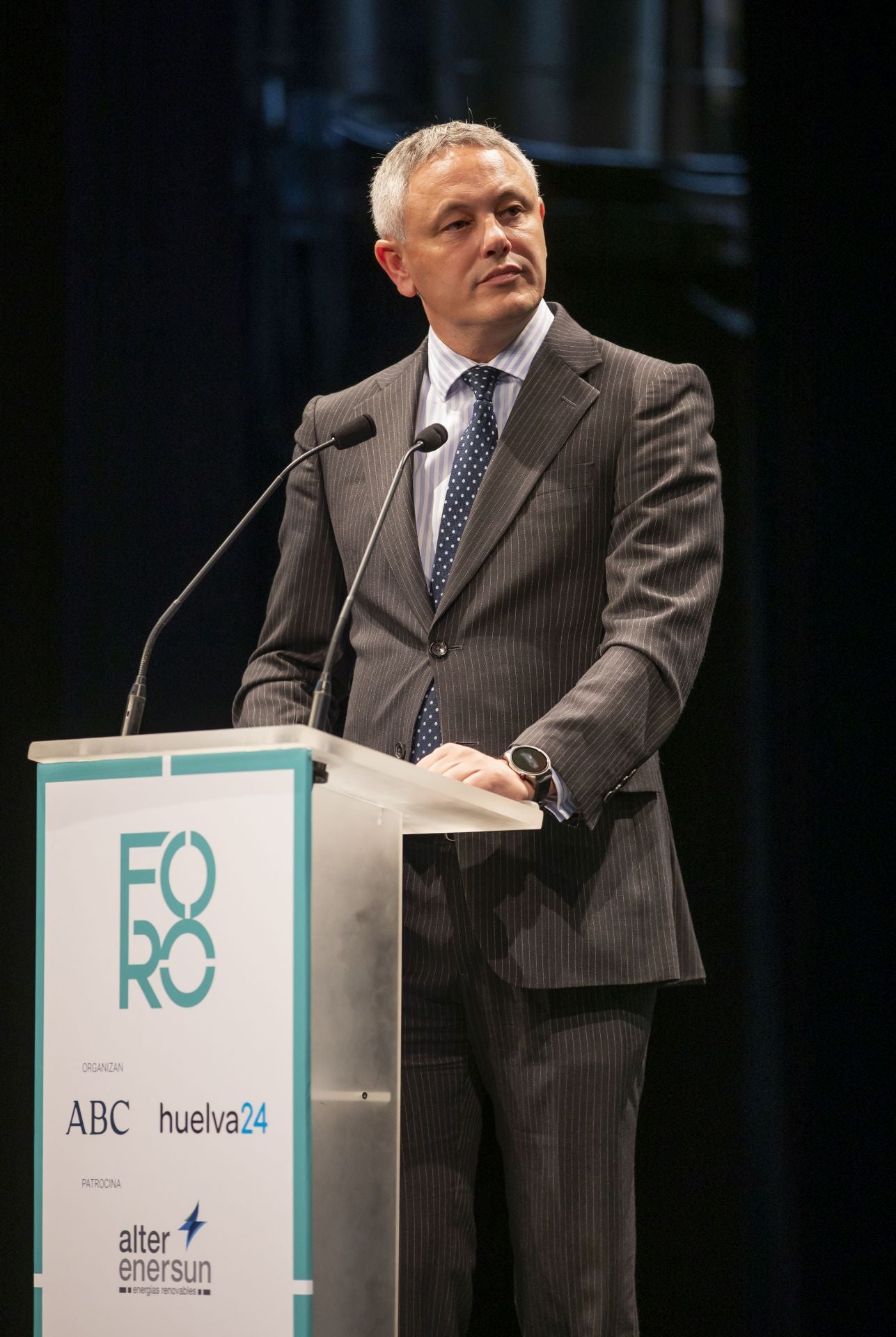 Foro Huelva 24 ABC Alter Enersun con Juanma Moreno, en imágenes (parte II)