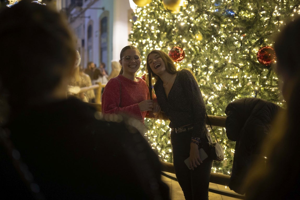 El encendido del alumbrado navideño de Huelva, en imágenes