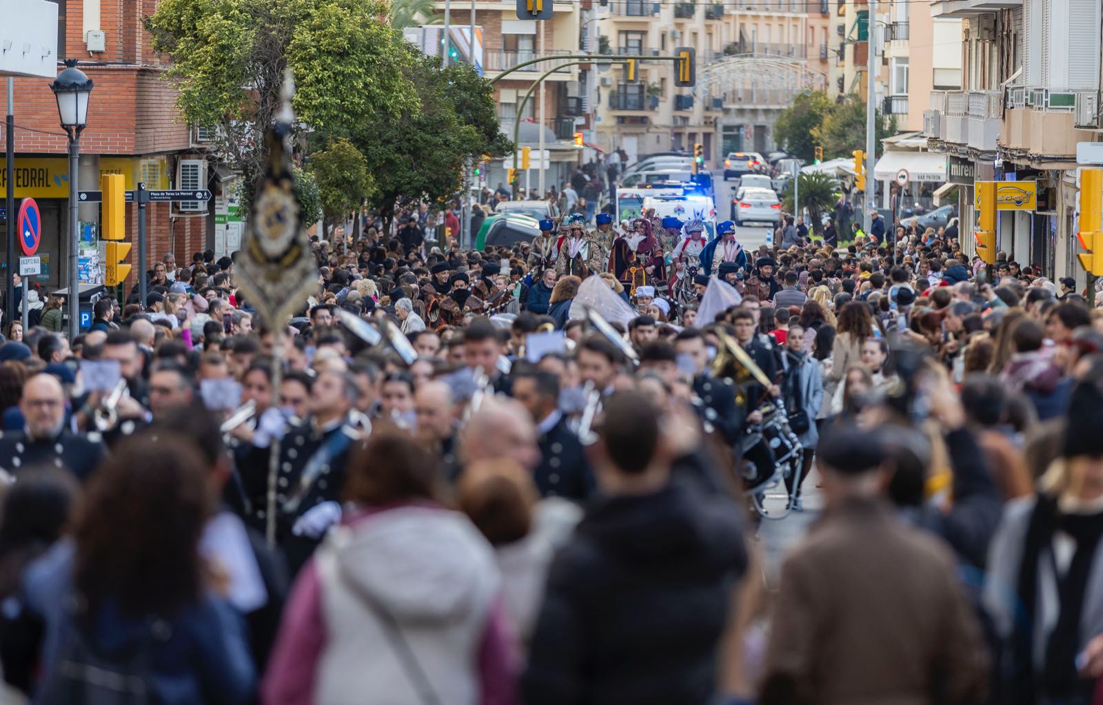 El recorrido del Heraldo Real, en imágenes