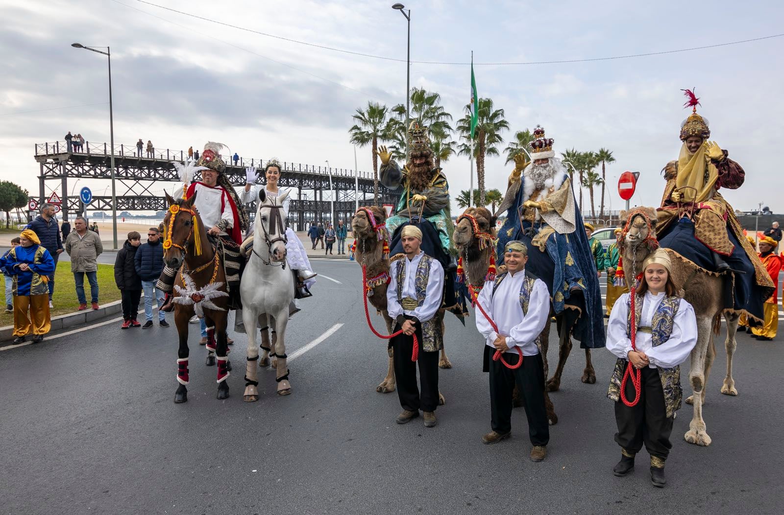 Las mejores imágenes de la llegada de los Reyes Magos a Huelva