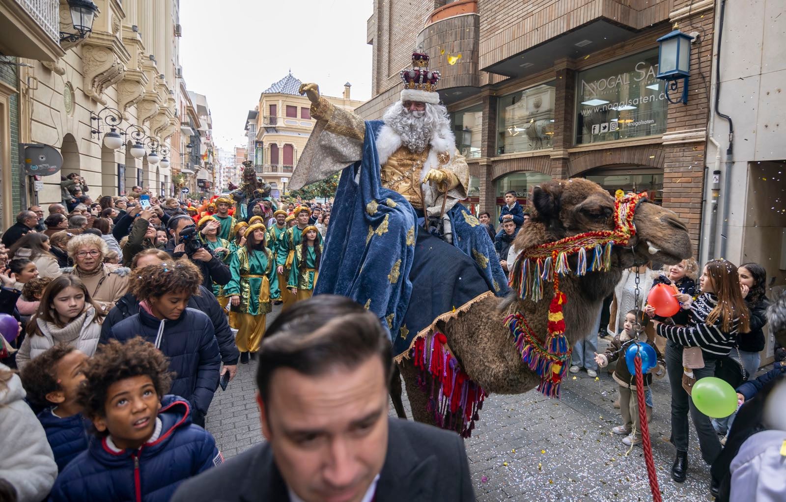 Las mejores imágenes de la llegada de los Reyes Magos a Huelva