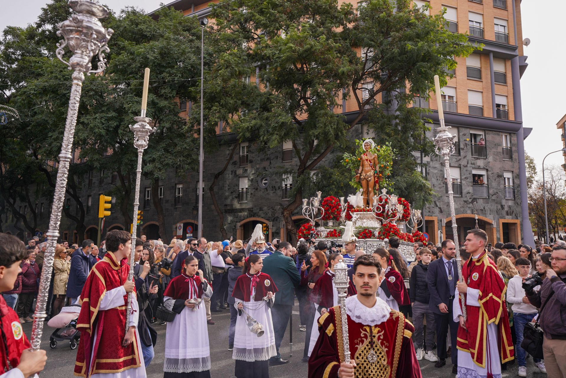 La procesión de San Sebastián por Huelva, en imágenes