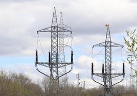 Huelva empieza a recuperar de forma progresiva el suministro eléctrico tras el apagón