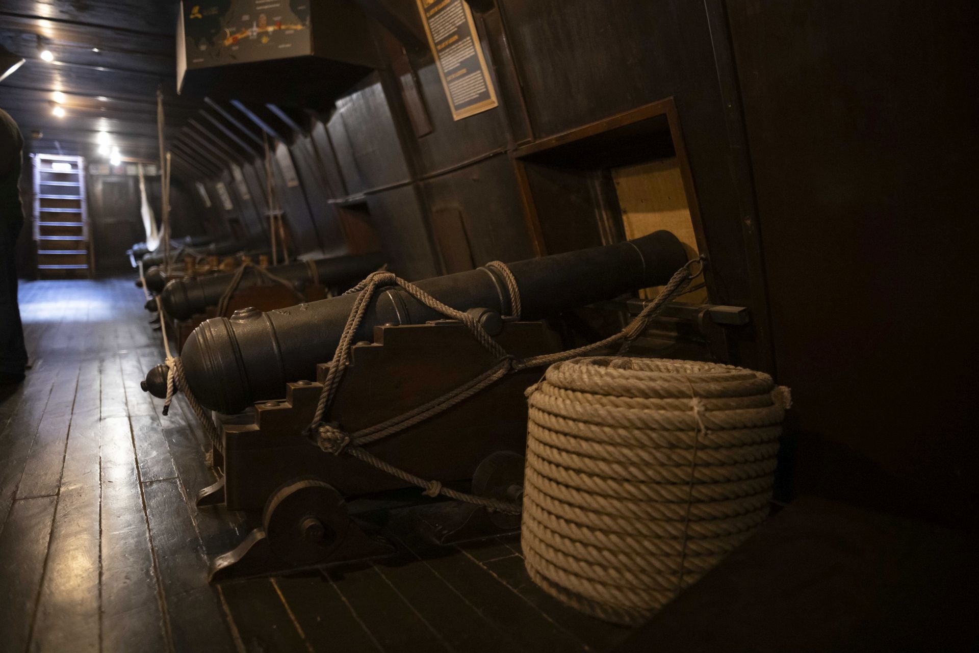 Imágenes de la llegada a Huelva del Galeón Andalucía