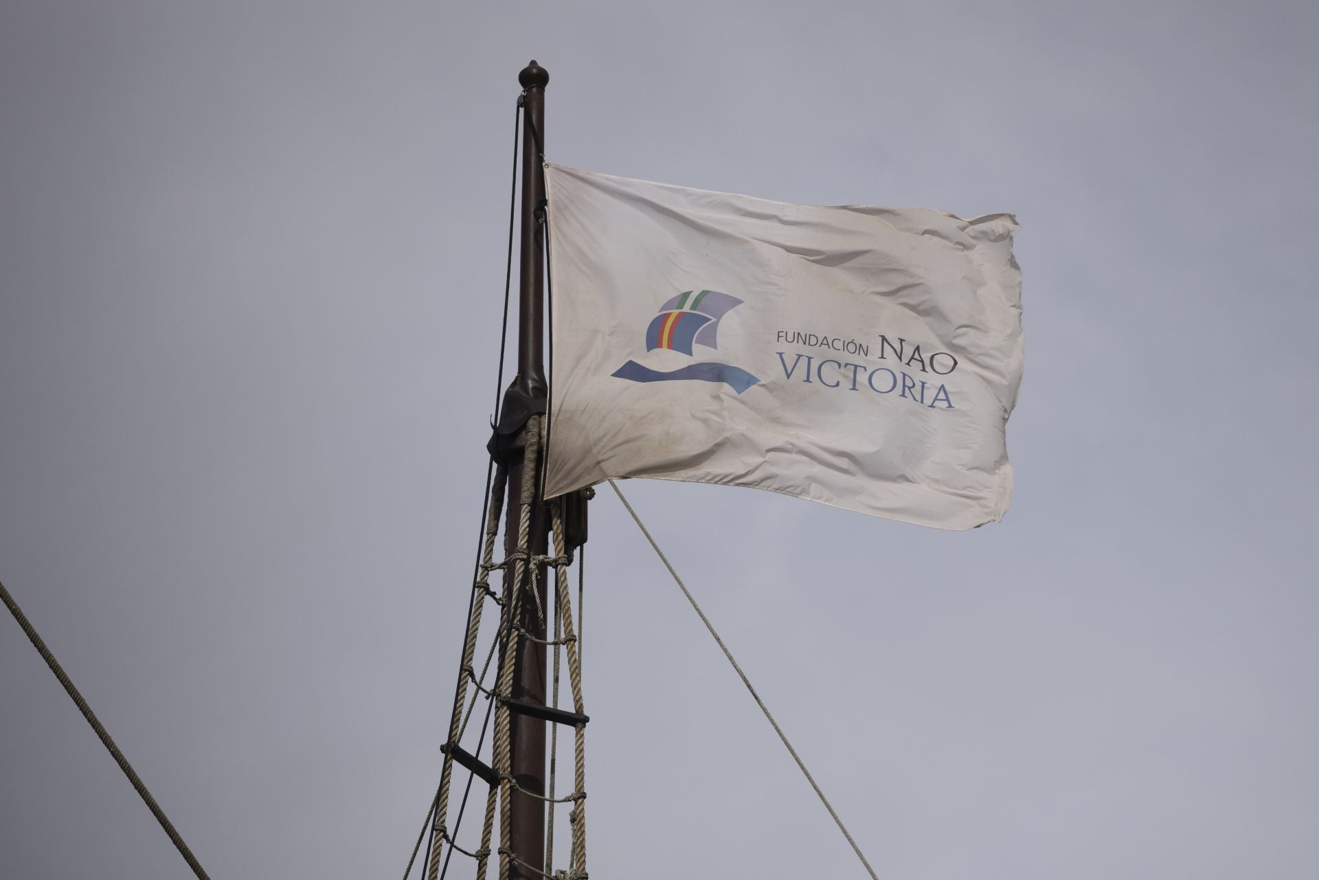 Imágenes de la llegada a Huelva del Galeón Andalucía