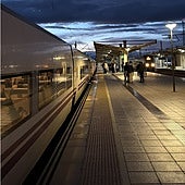 Un robo de cable afecta a miles de pasajeros de trenes con destino a Madrid como el Alvia de Huelva