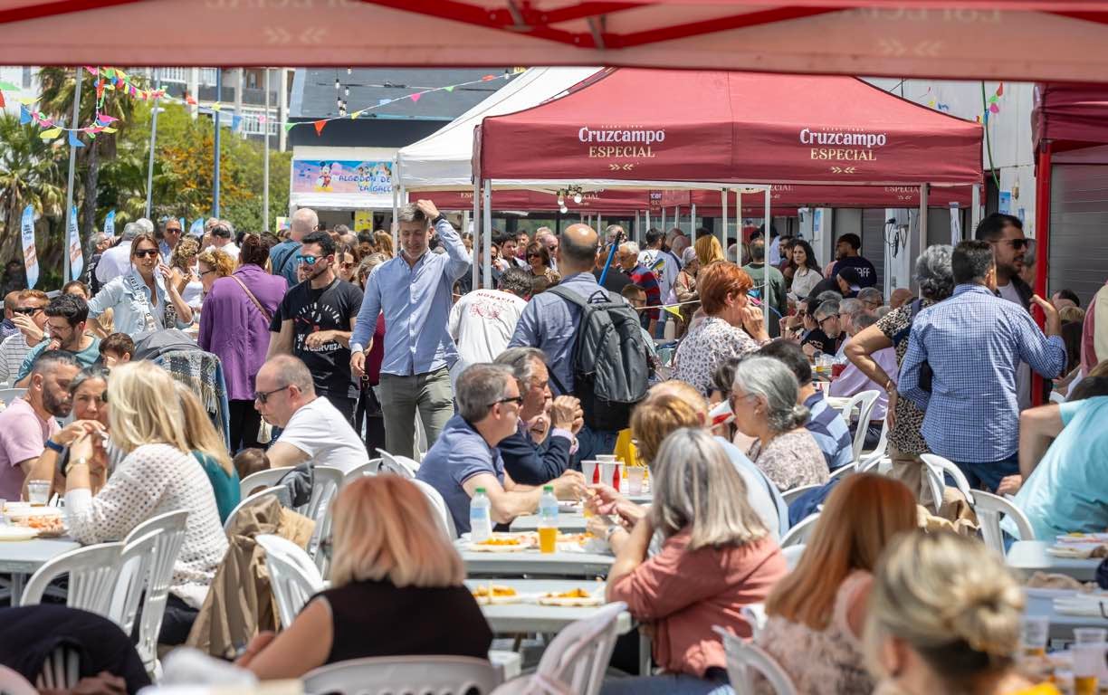 La Feria de la Gamba y el Marisco de Huelva, en imágenes