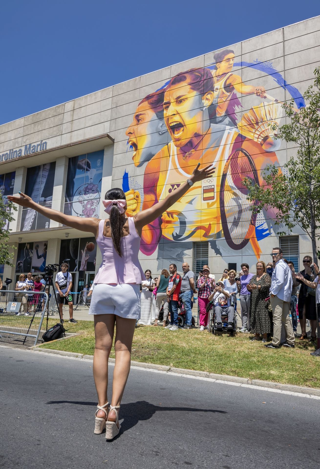 El mural de Carolina Marín, en imágenes