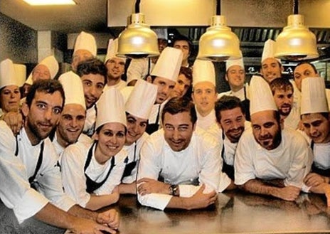 Imagen secundaria 1 - De las estrellas Michelin a Espacio Escondite: la apuesta culinaria del chef Fran Rabazo en Huelva