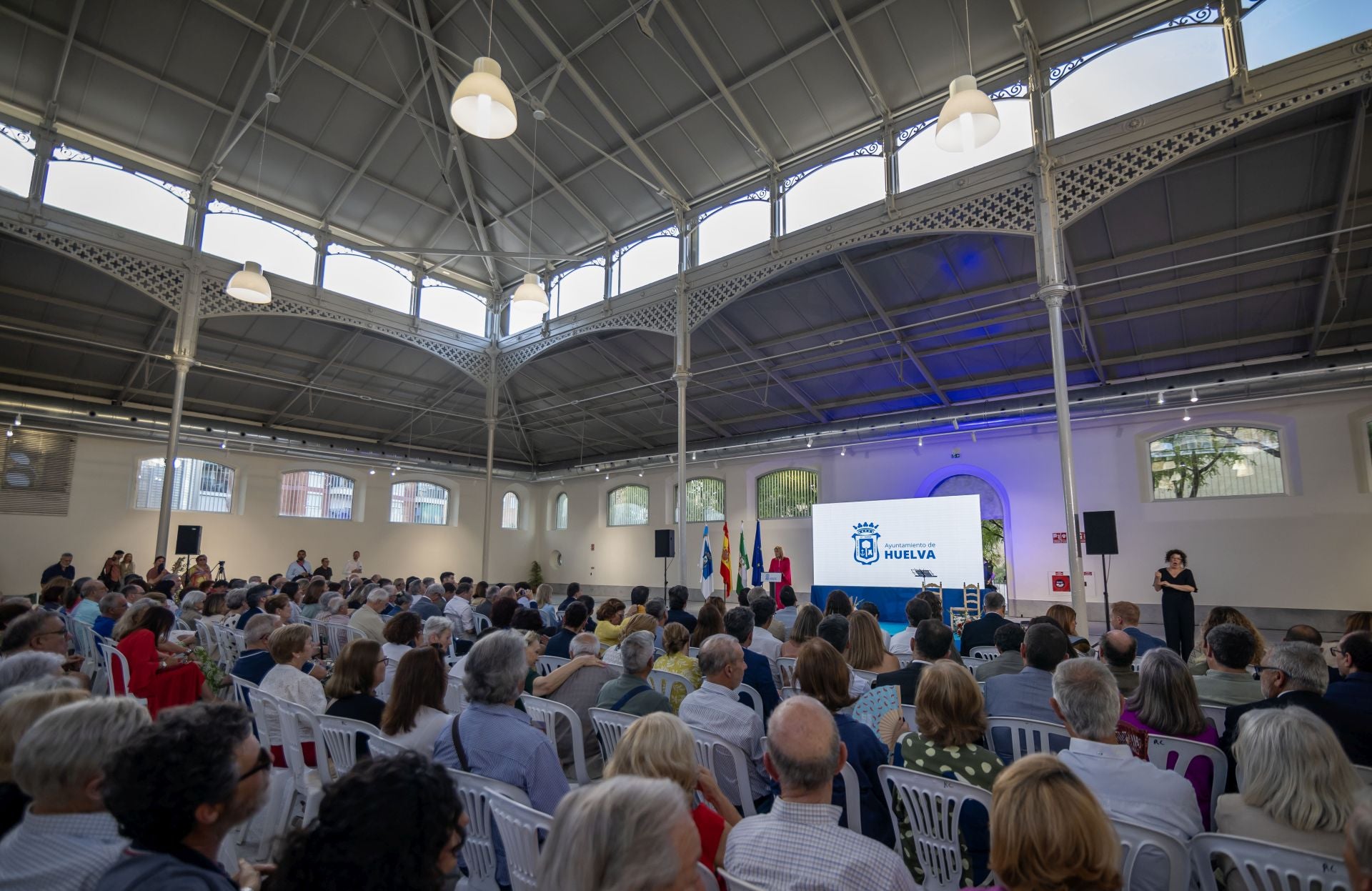La inauguración del nuevo espacio multifuncional Santa Fe, en imágenes
