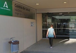 El PSOE reclama a la alcaldesa de Huelva que exija a la Junta «la reapertura de los centros de salud por la tarde»