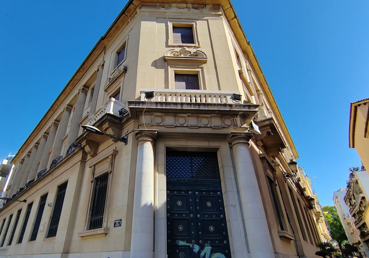 Edificio de la antigua sede del Banco de España de Huelva