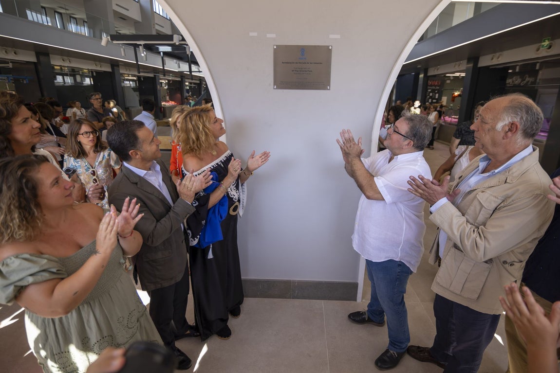 La esperada reapertura del Mercado de San Sebastián, en imágenes