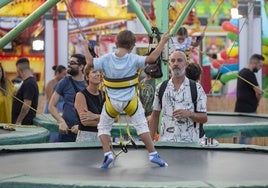 El Día del Niño y la tradicional prueba del alumbrado volverán centrar la previa de las Fiestas Colombinas