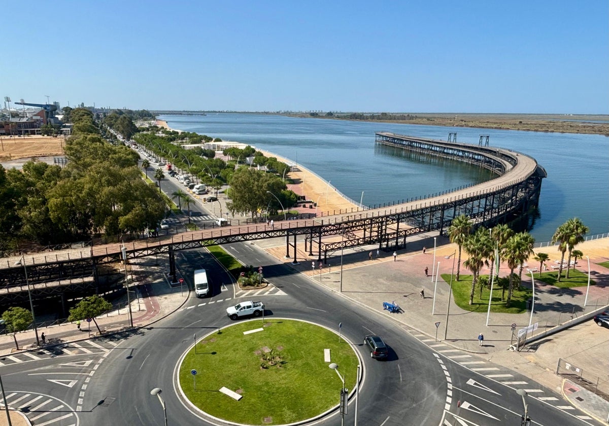 El Muelle del Tinto, unido 50 años después