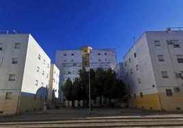 Adjudicadas por 1,3 millones la rehabilitación energética de 64 viviendas públicas en alquiler en Los Rosales