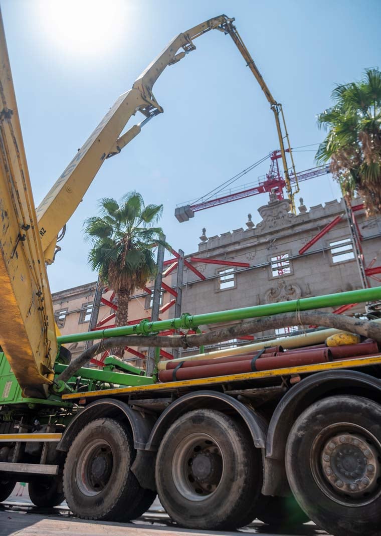 Bombeo de hormigón en los trabajos de construcción
