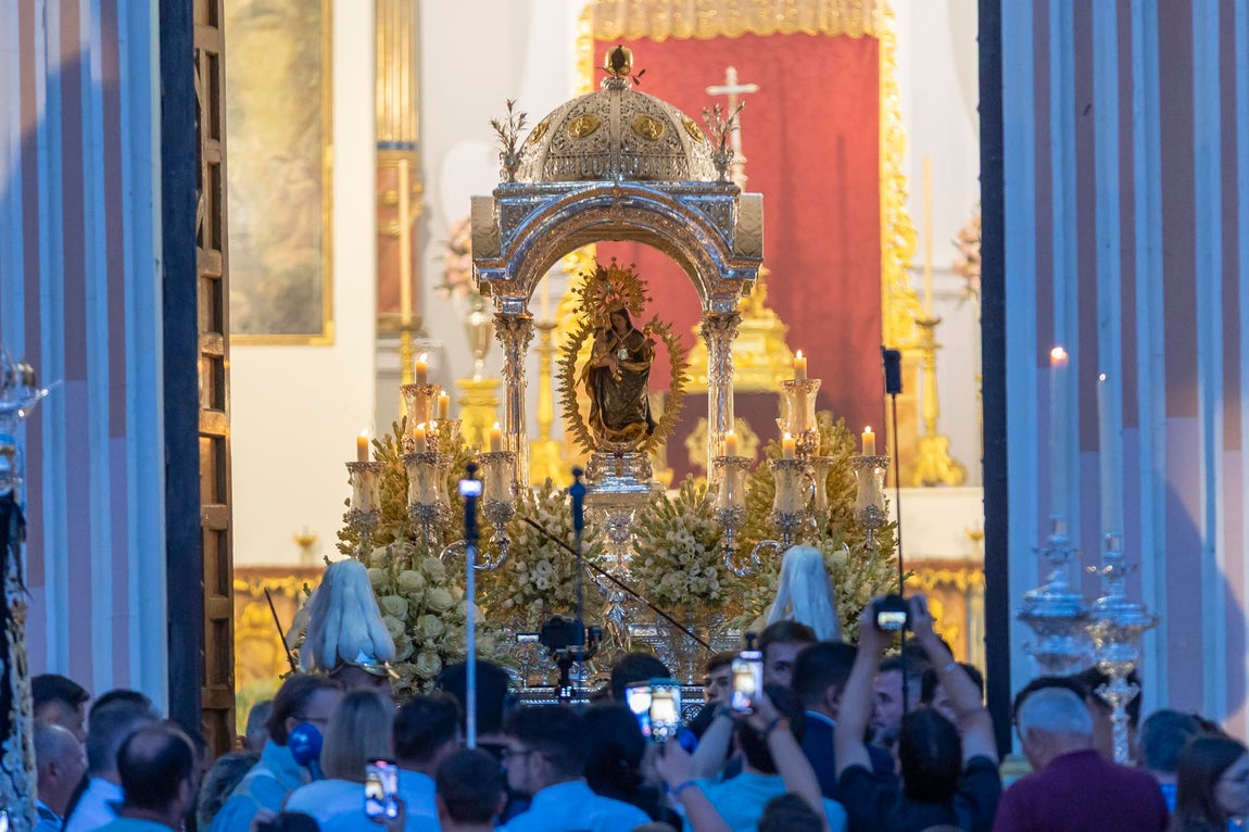 Traslado de La Cinta a San Pedro: las mejores imágenes de un 8 de septiembre para el recuerdo