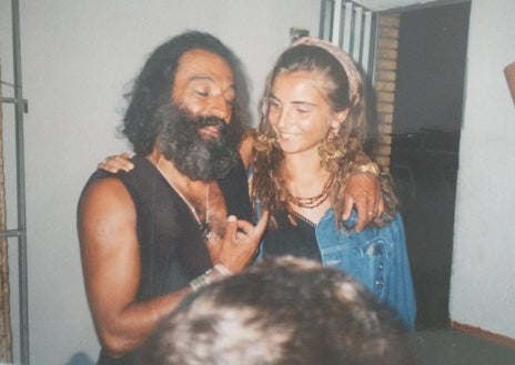 Imagen secundaria 1 - El Mai y Fernando el Jipi, dos personajes de la noche en La Mandrágora