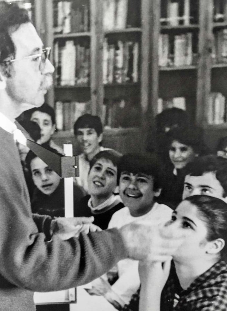De maestro, su vocación primera
