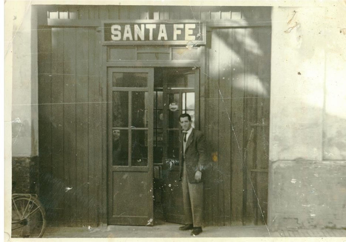 Exterior de la taberna Santa Fe que todos conocían como el Boni