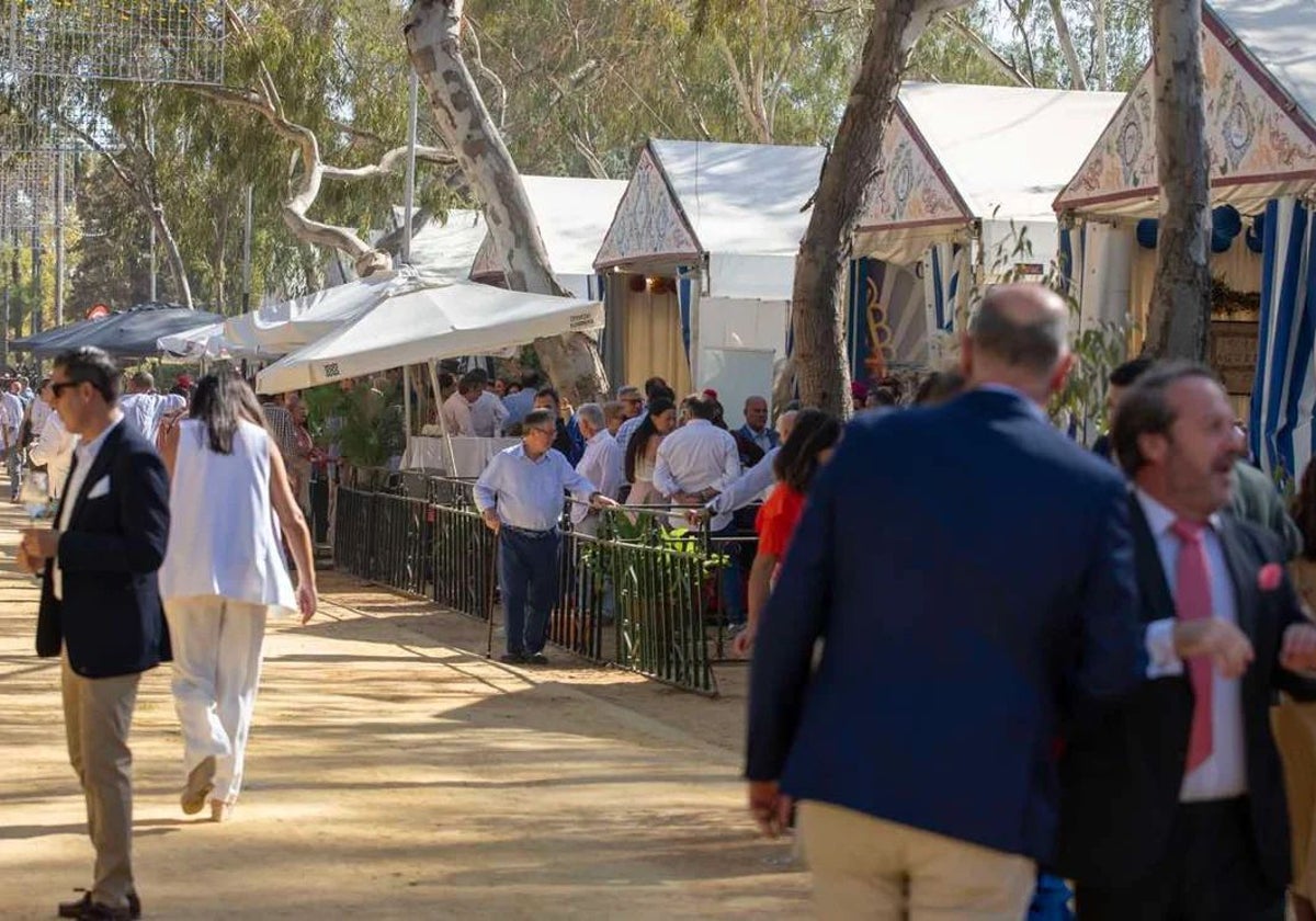 Casetas en una pasada edición de la Feria del Caballo de Huelva