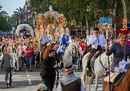 Las hermandades del Rocío de Huelva, en contra de la limitación del lanzamiento de salvas que plantea la futura ordenanza