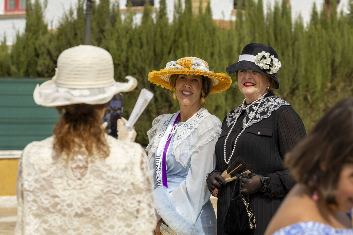 El Barrio Obrero revive los años 20 en la Feria del Legado Británico