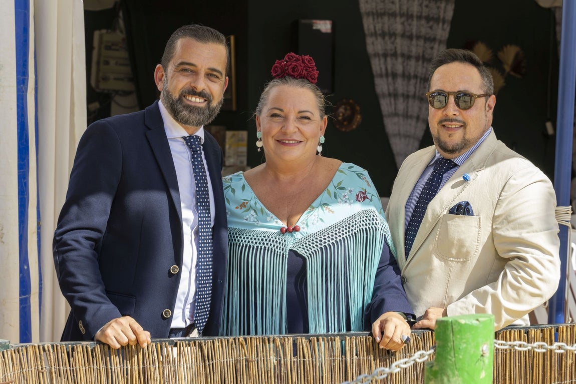 Feria del Caballo de Huelva: Las mejores imágenes de la primera jornada