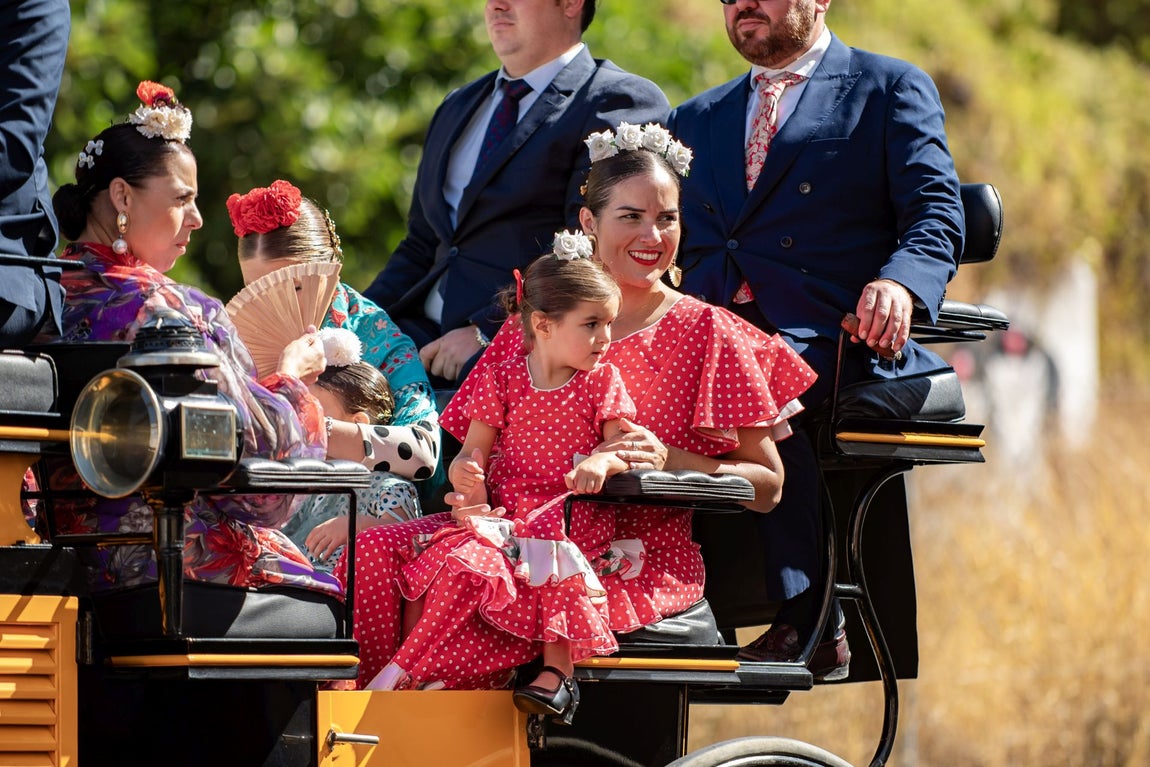 Las mejores imágenes del paseo de enganches de la Feria del Caballo de Huelva