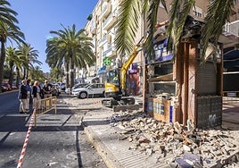 Adiós a una decena de kioscos que permanecían abandonados en distintos puntos de la ciudad de Huelva