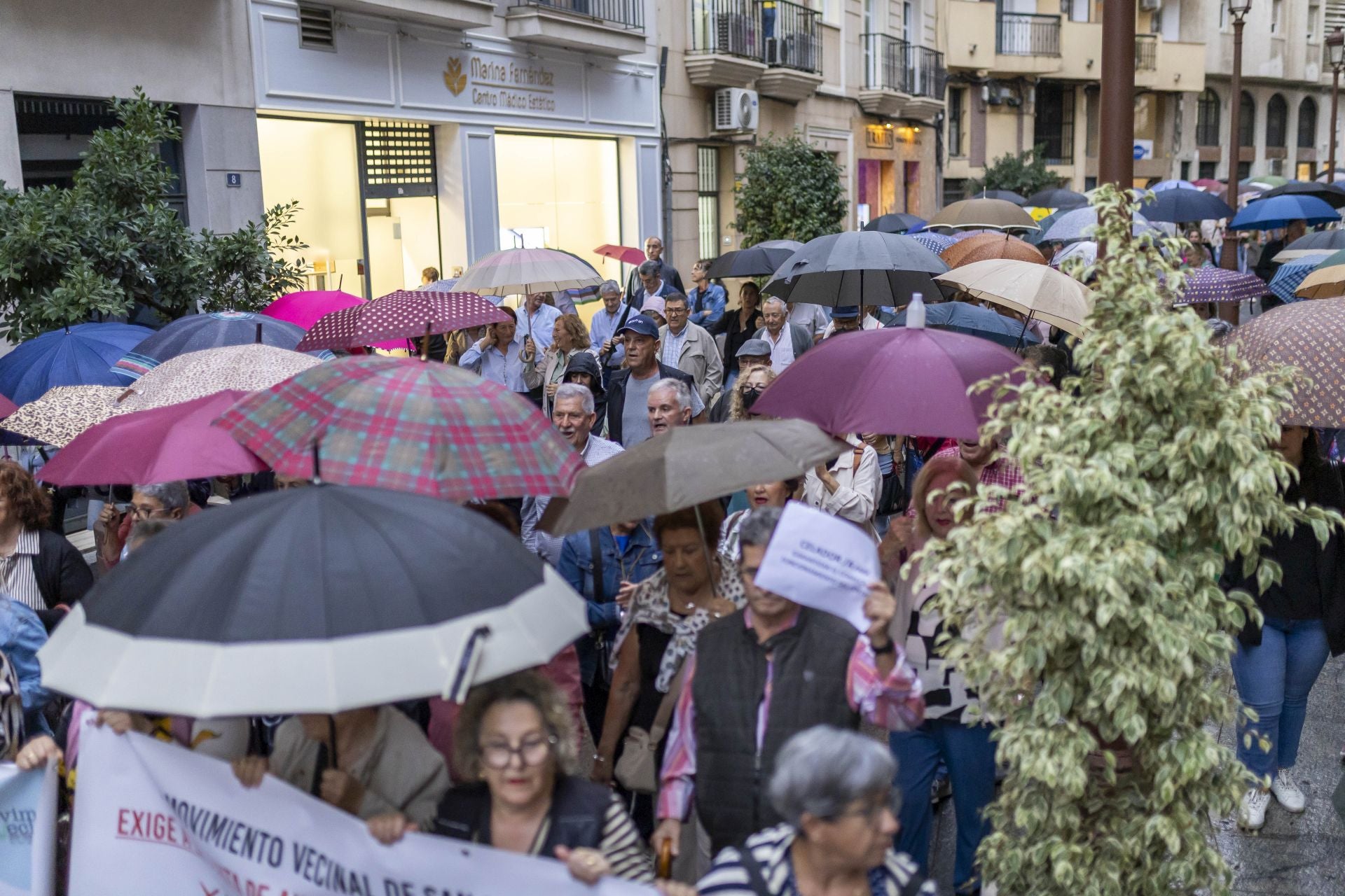 Las imágenes de la nueva manifestación por la sanidad pública de Huelva