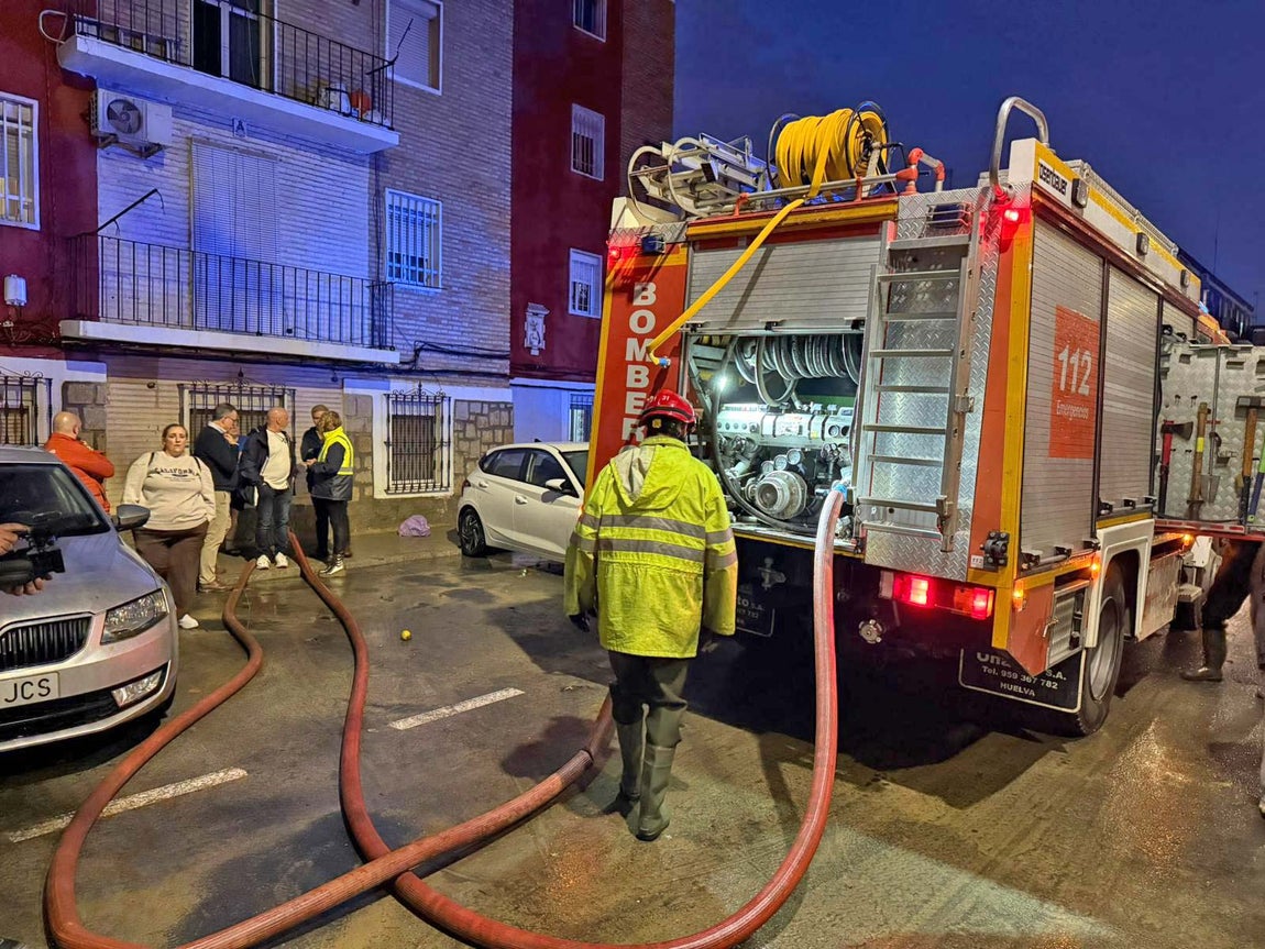Las inundaciones de la borrasca Claudia en Huelva capital, en imágenes