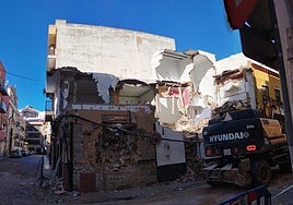 Continúan las demoliciones en el entorno de la futura Plaza Mayor de Huelva