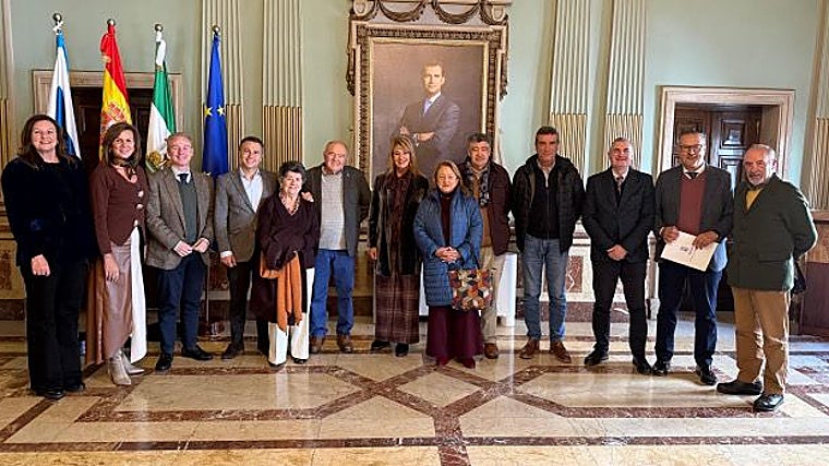 La Federación Local de Asociaciones Vecinales Onuba 2025 se presentó en sociedad en el Ayuntamiento de Huelva