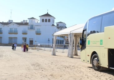 El Rocío 2023: este será el precio del billete de autobús de Huelva a El Rocío durante la romería