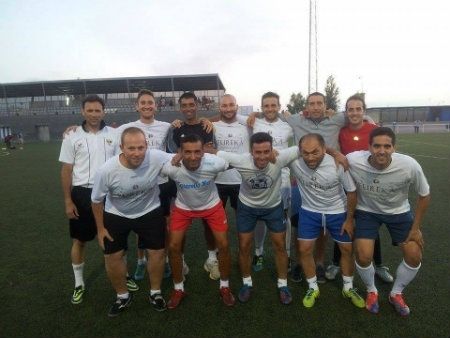 El equipo Cafetería Eureka gana la final de fútbol 7 en San Juan del Puerto