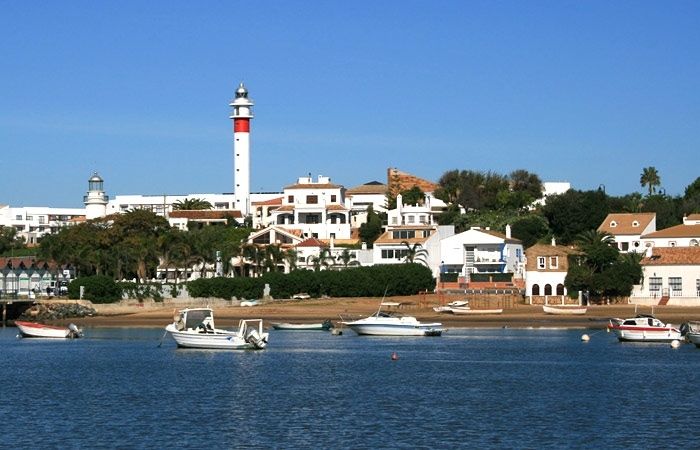 El alcalde de Cartaya exige a Endesa que solucione los cortes de luz en El Rompido